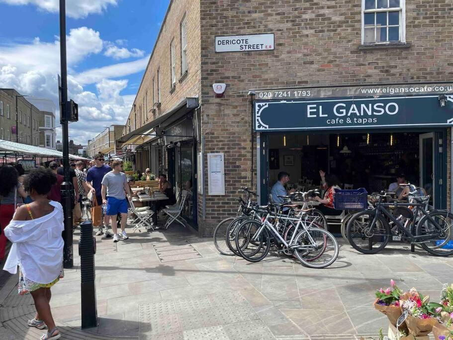 Cool Dalston Studio With Balcony And Gym Apartment Londra Exterior foto